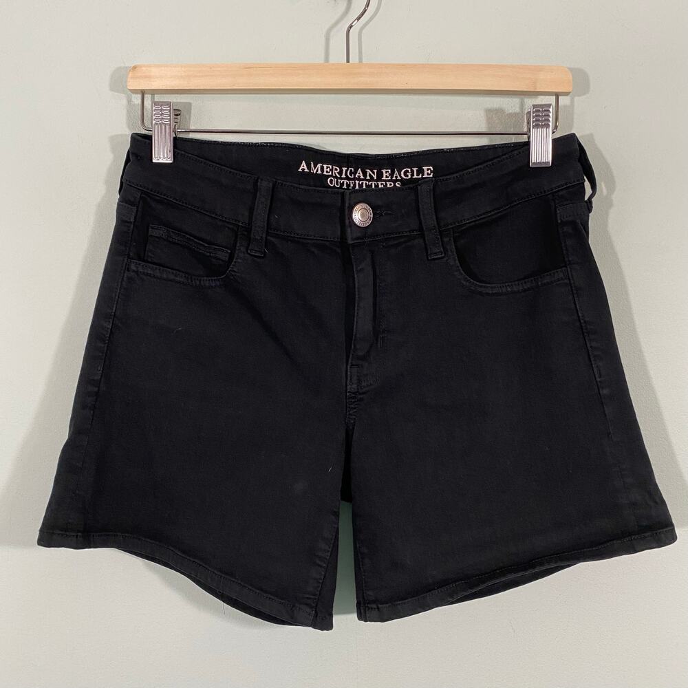 American Eagle Women Black Mid Rise Midi Denim Shorts Size 8
